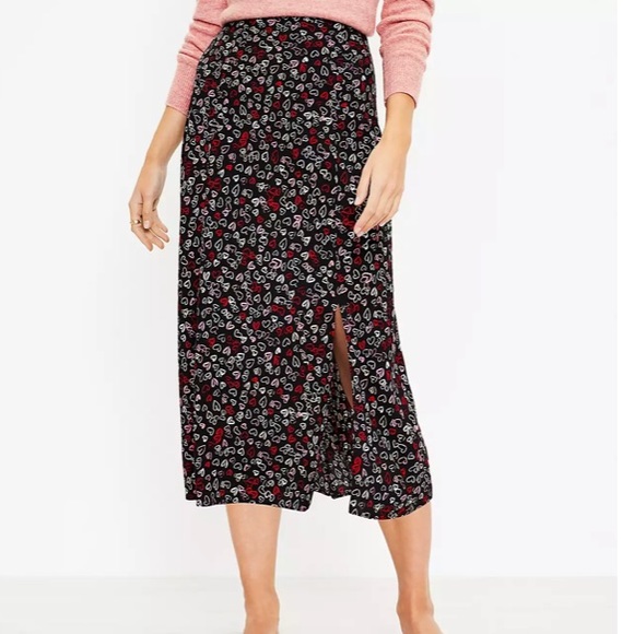 LOFT Dresses & Skirts - Loft Heart Side Slit Midi Skirt